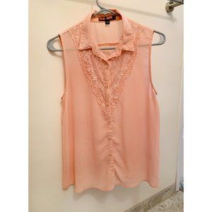 LOVE TREE Pink Lace Sleeveless Blouse